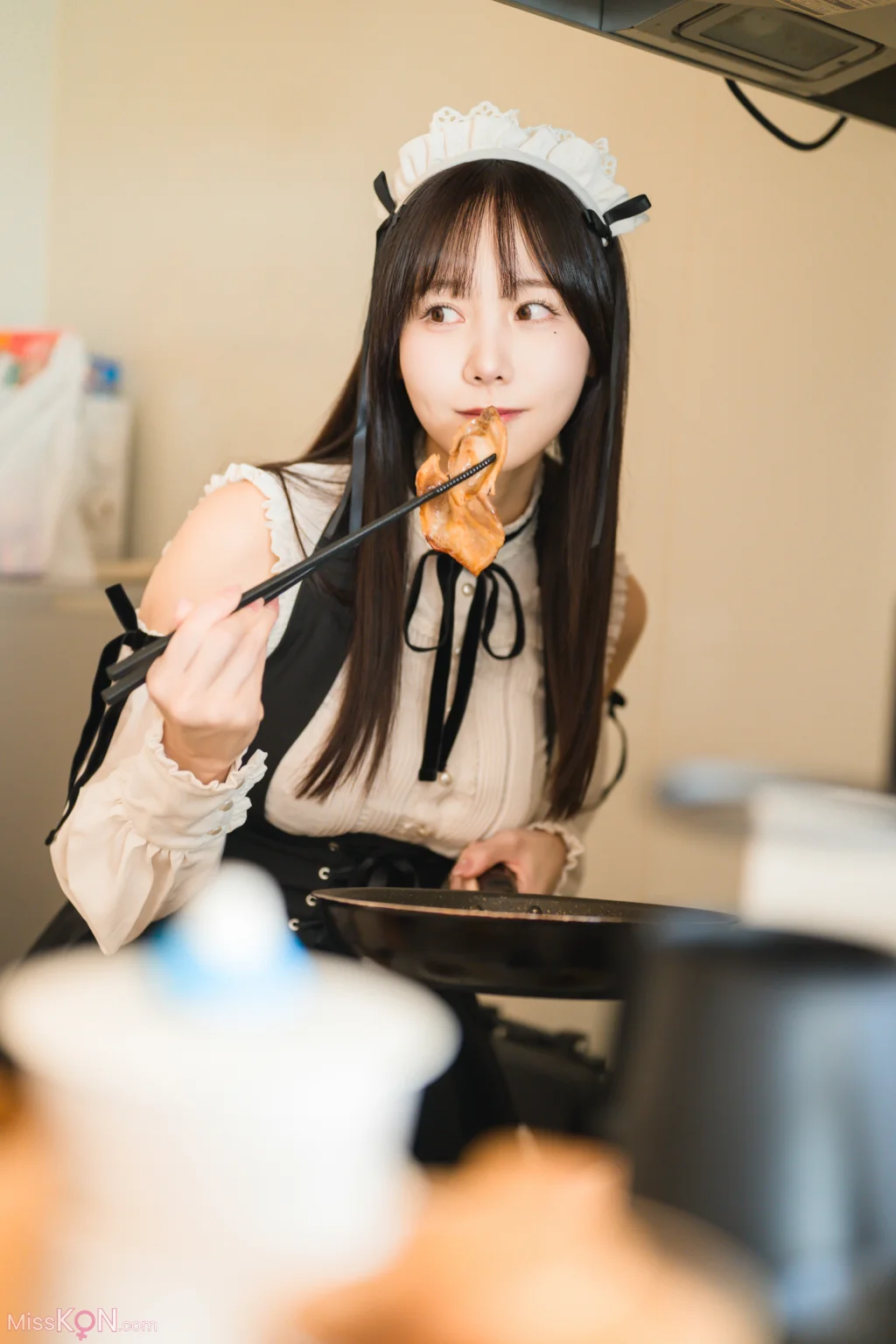 Coser@けん研 (けんけん): DL写真集 推し型メイドロイドとしたいこと (134 photos) – Page 2