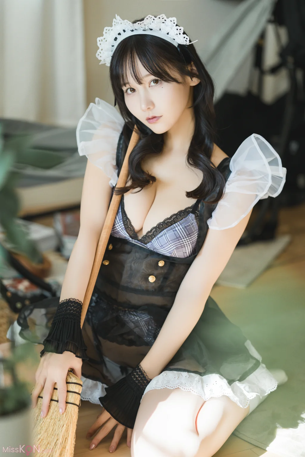 Coser@けん研 (けんけん): DL写真集 推し型メイドロイドとしたいこと (134 photos) – Page 2
