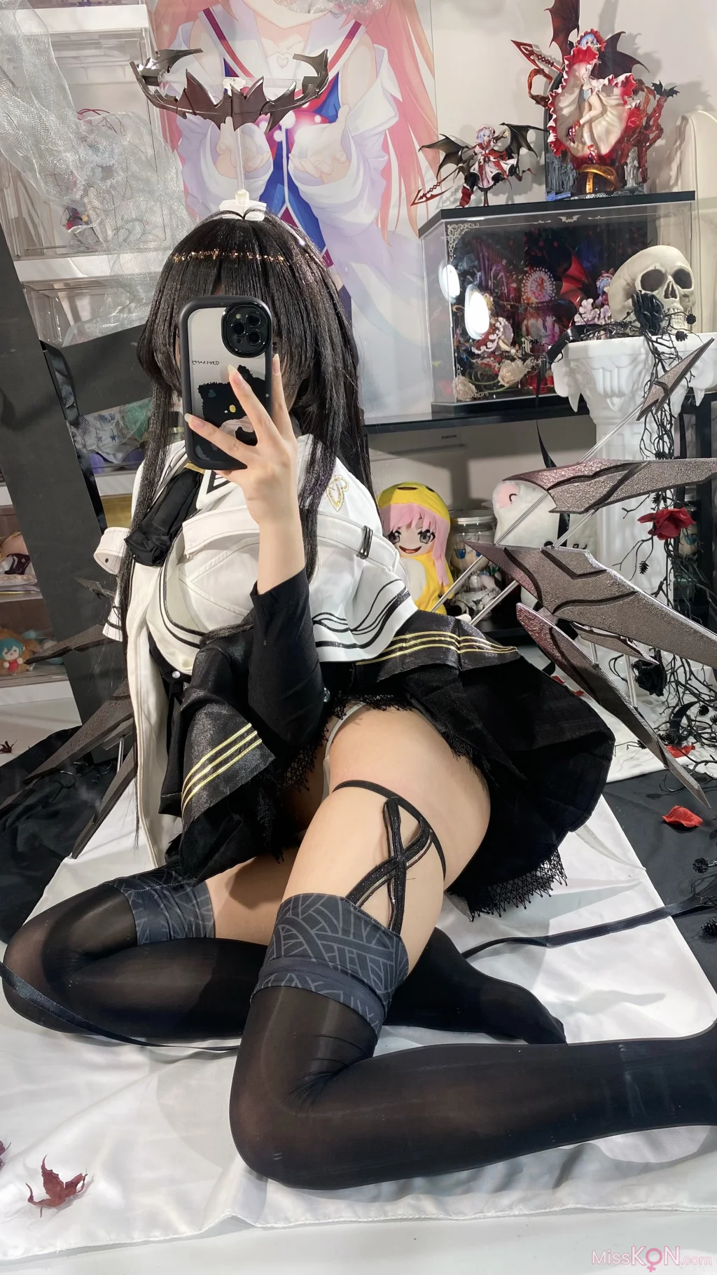Coser@白栎Shirly: 明日方舟 阿尔图罗 (130 photos + 28 videos)