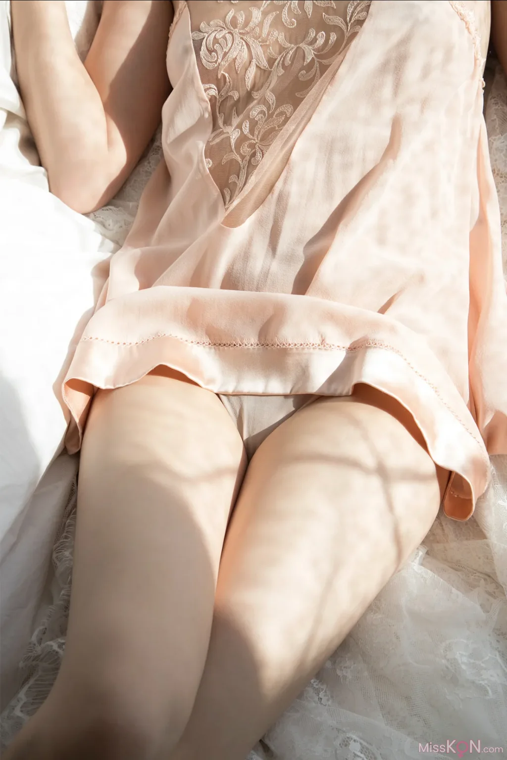 [JP] Asuka Fukuda (福田明日香): 写真集『PASSIONABE コケティッシュ』 (48 photos)