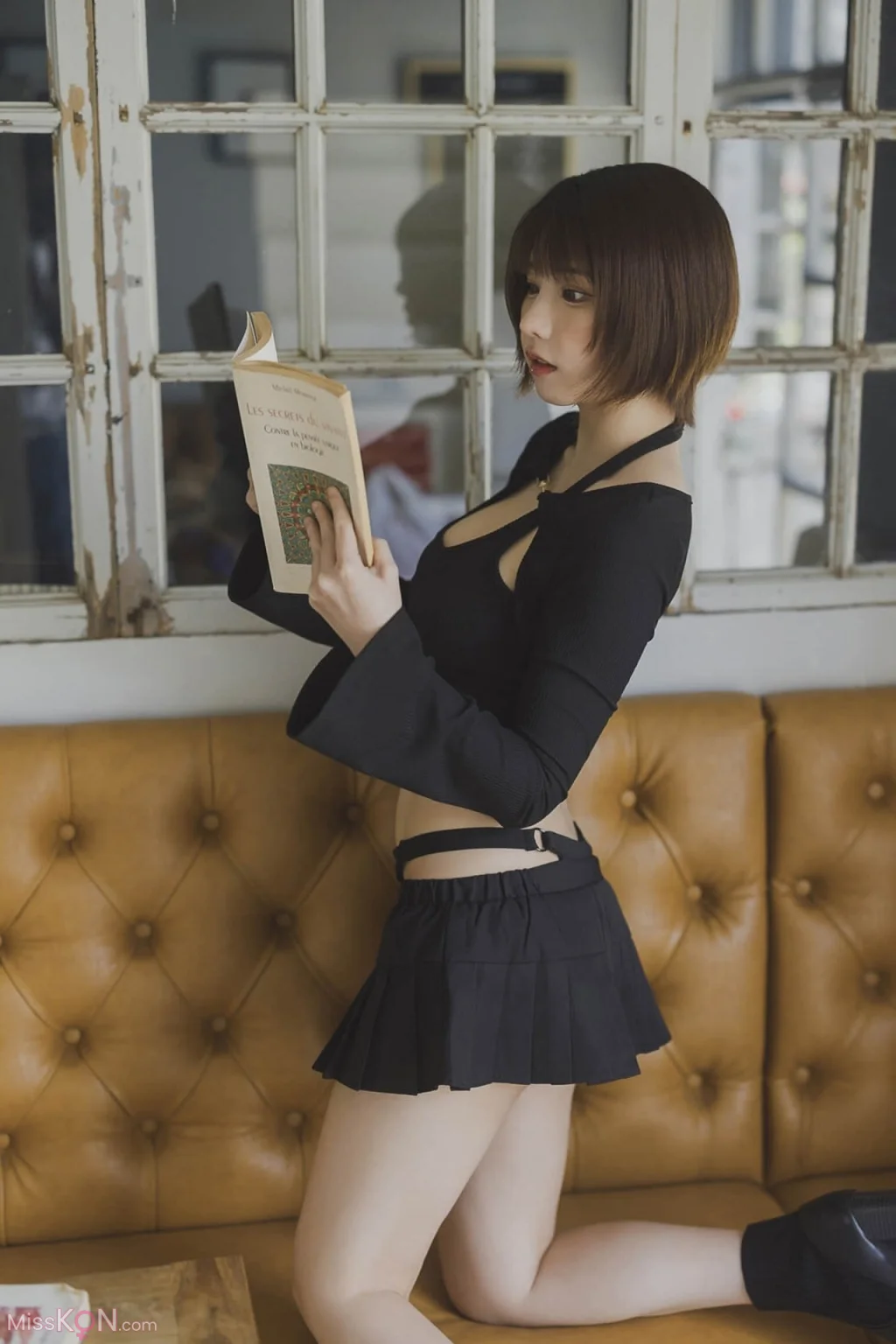 [JP] Enako (えなこ): ヤングガンガンデジタル限定写真集「おとなmode」 (59 photos)
