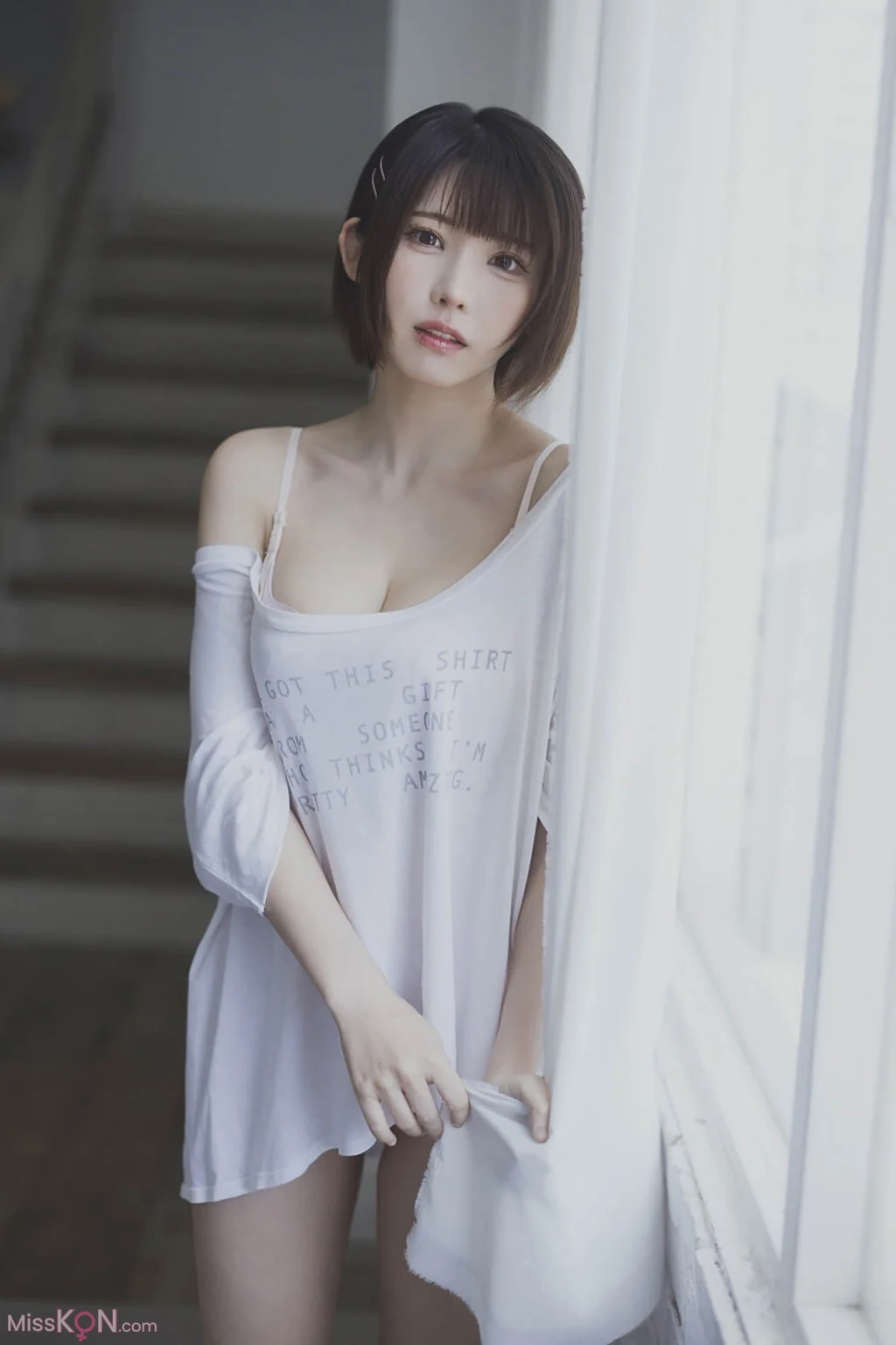 [JP] Enako (えなこ): ヤングガンガンデジタル限定写真集「おとなmode」 (59 photos)