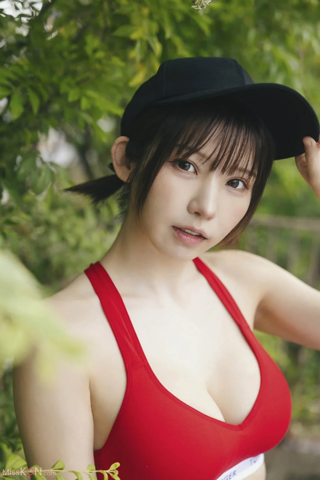 [JP] Enako (えなこ): ヤングガンガンデジタル限定写真集「おとなmode」 (59 photos) – Page 3