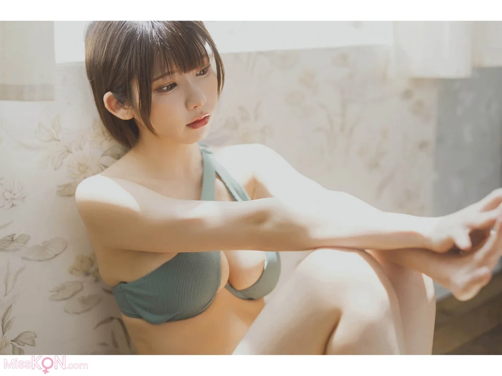 [JP] Enako (えなこ): ヤングガンガンデジタル限定写真集「おとなmode」 (59 photos) – Page 3