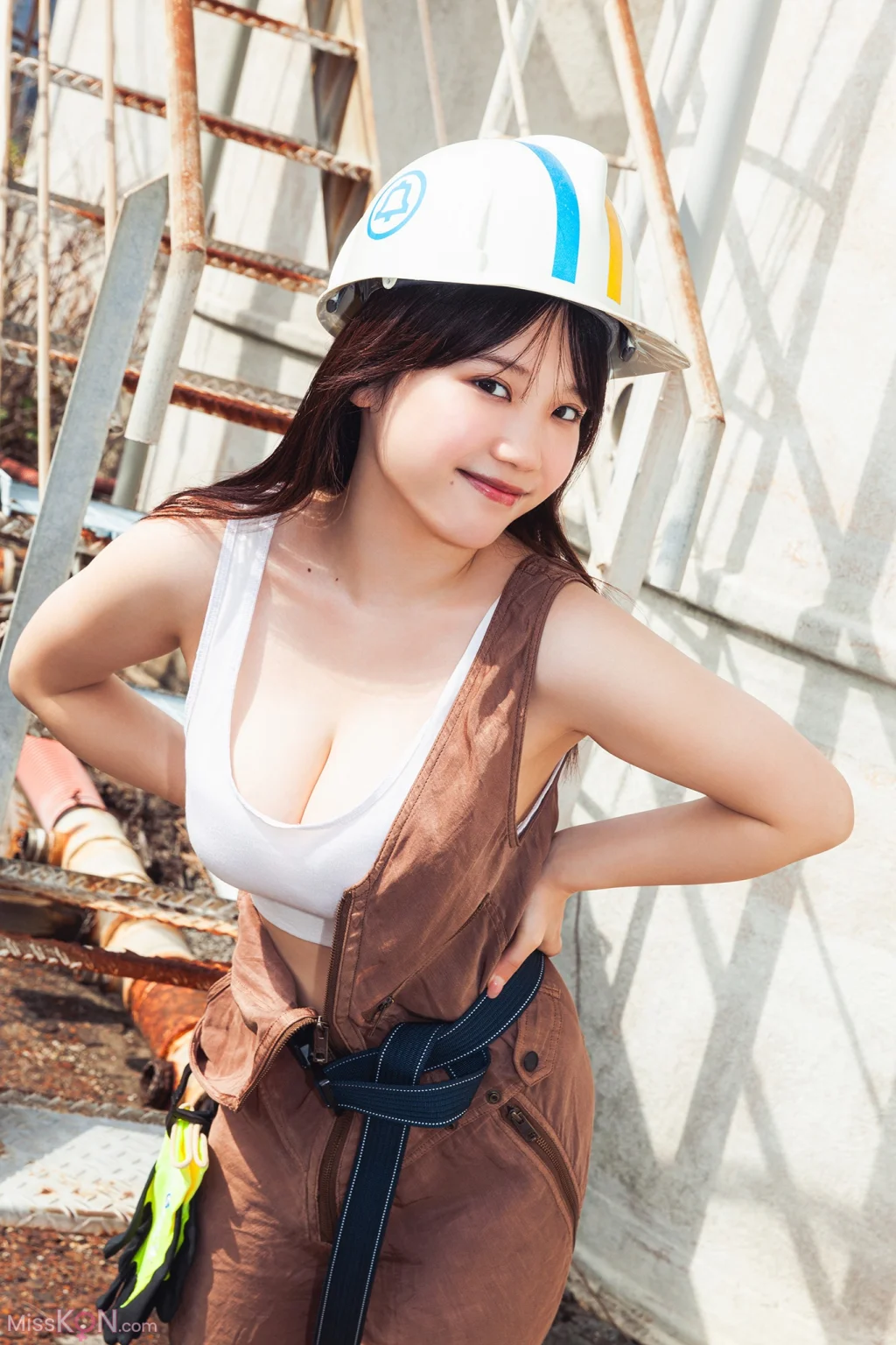 [JP] Minami Hori (堀みなみ): FRIDAYデジタル写真集 聖なるHカップ Vol.3 オール未公開100ページ完全版 (121 photos)