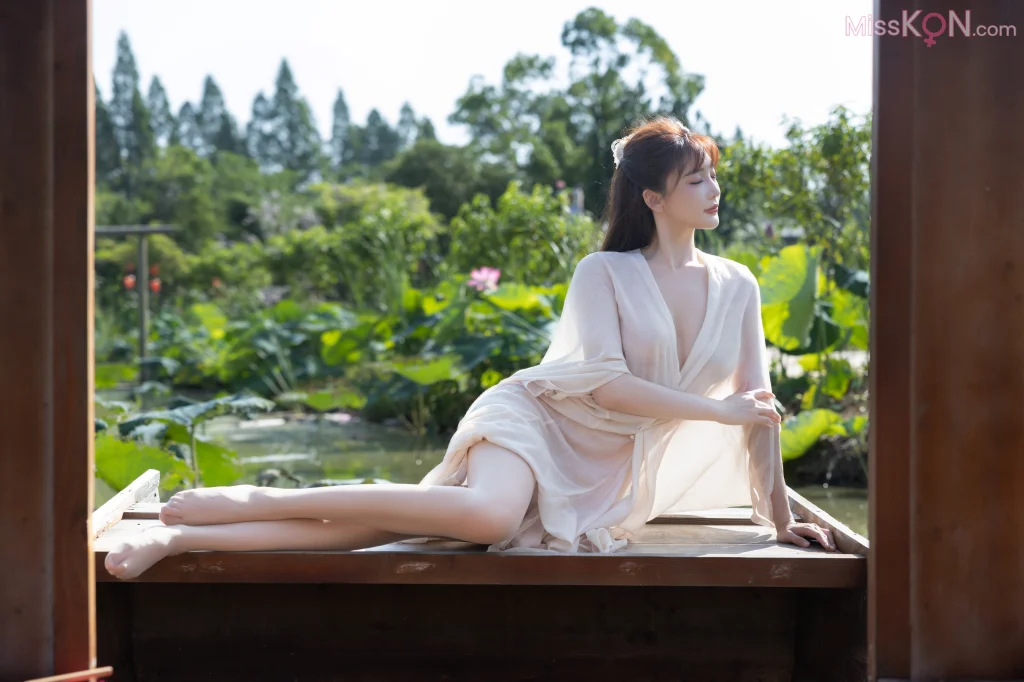 [内购无水印] Lu Xuan Xuan (陆萱萱): 秀人网模特 荷花 (91 photos) – Page 2