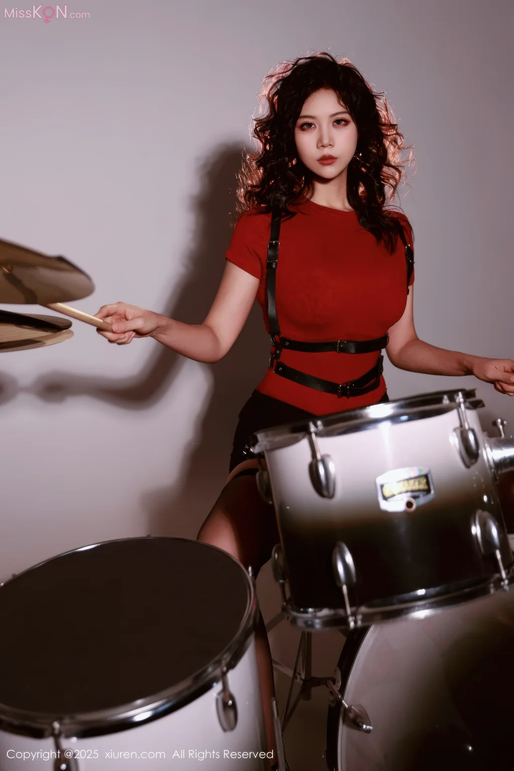 XIUREN No.11066: 玫瑰我爱你 (86 photos)