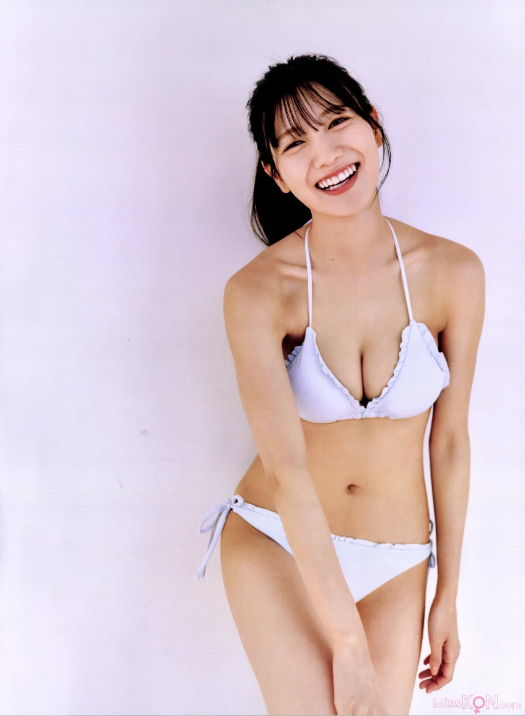 [JP] Hina Kawata (河田陽菜): 2nd写真集 テイクオフ (172 photos)