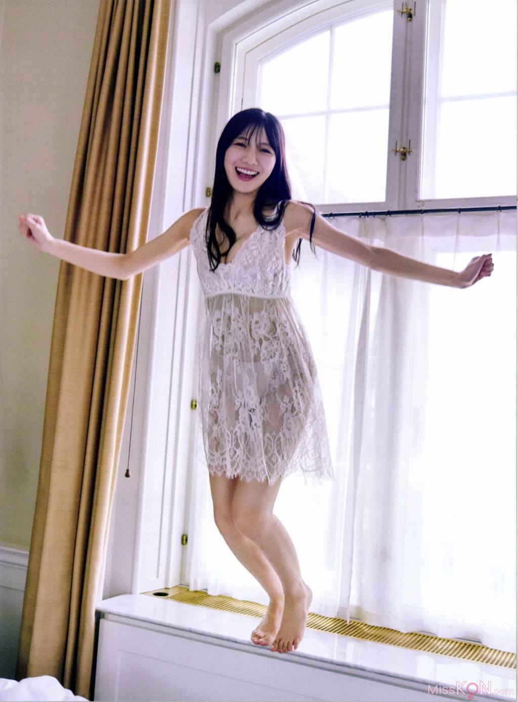 [JP] Hina Kawata (河田陽菜): 2nd写真集 テイクオフ (172 photos) – Page 2