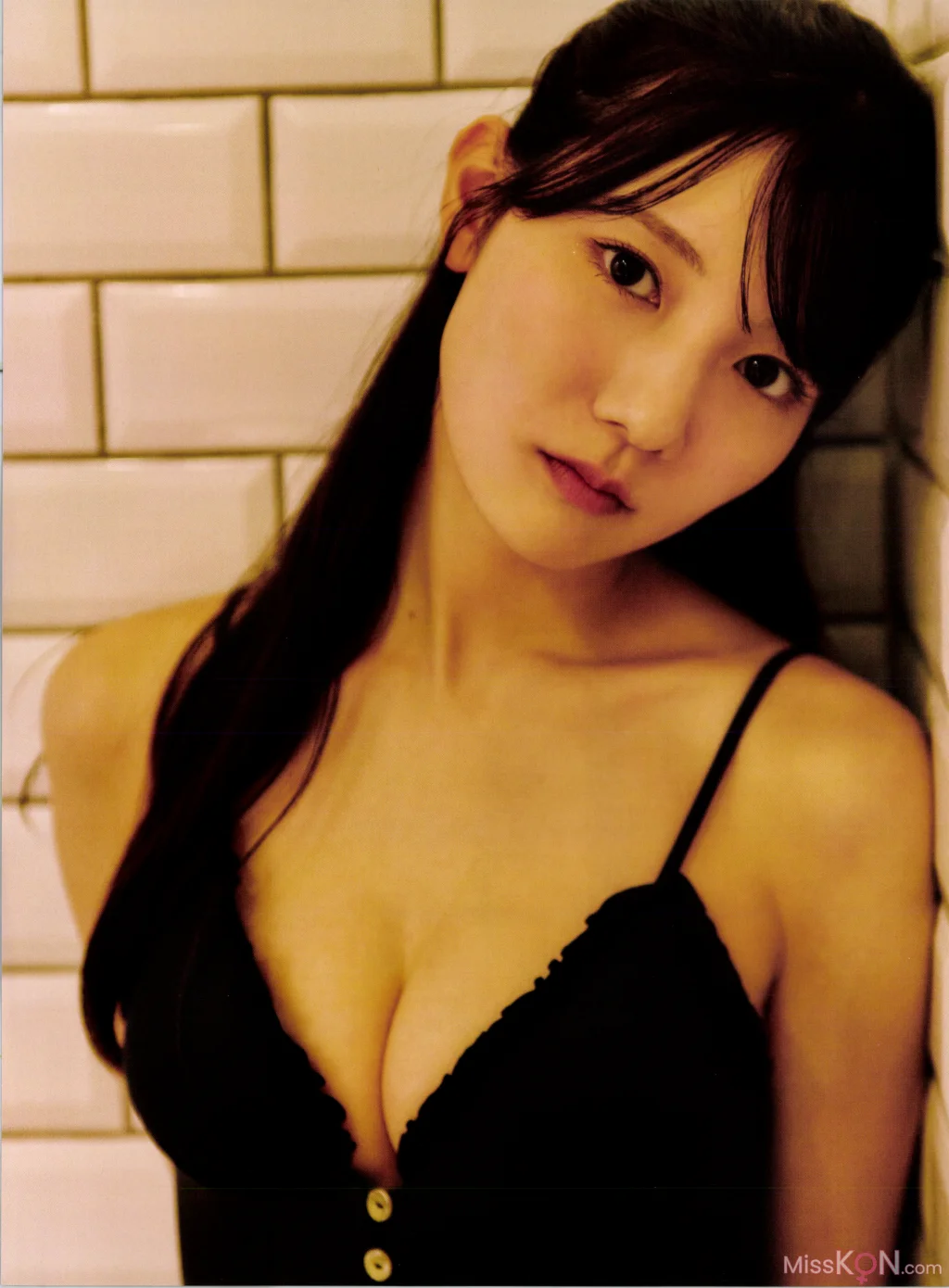 [JP] Hina Kawata (河田陽菜): 2nd写真集 テイクオフ (172 photos) – Page 2