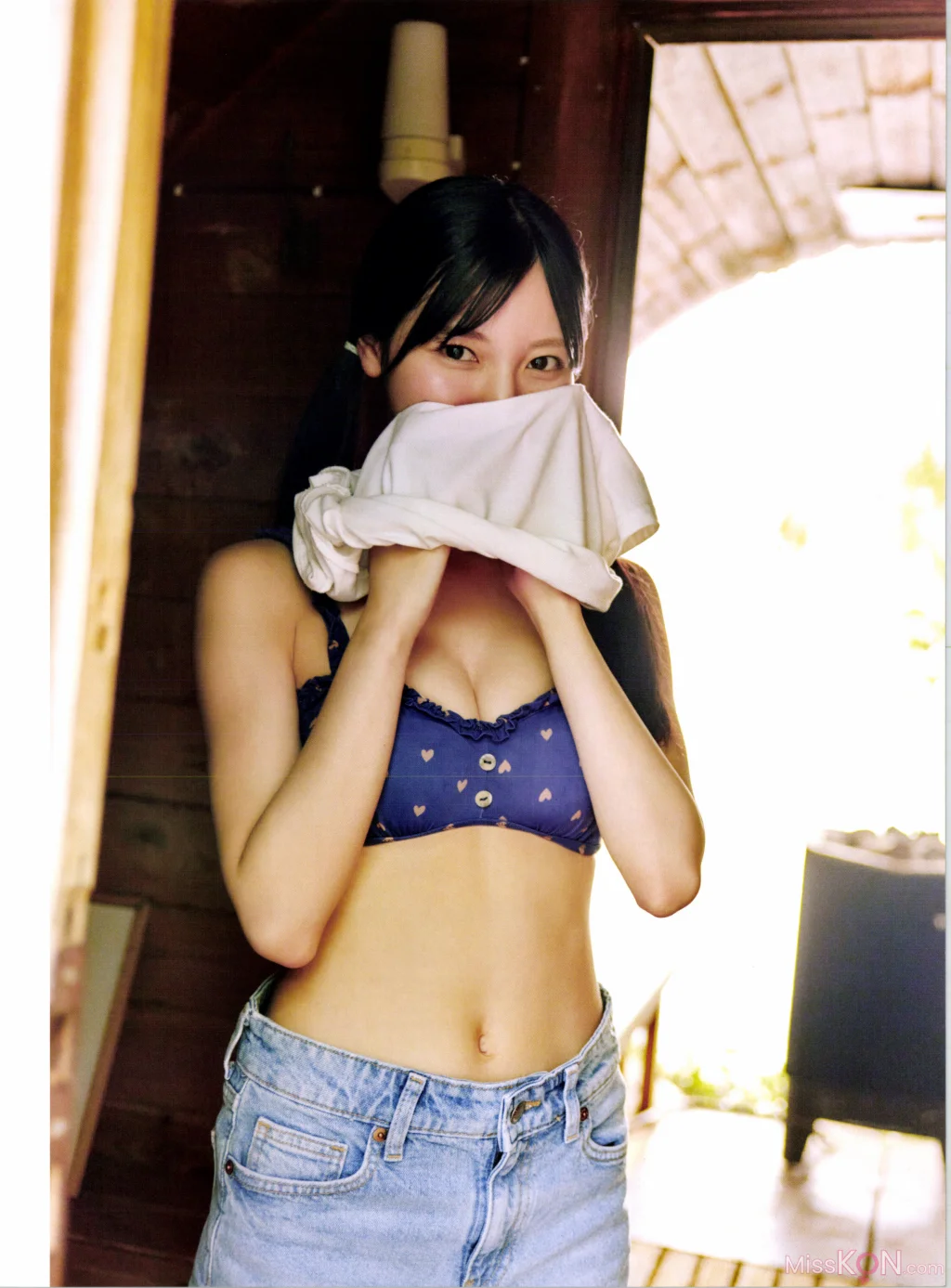 [JP] Hina Kawata (河田陽菜): 2nd写真集 テイクオフ (172 photos) – Page 2