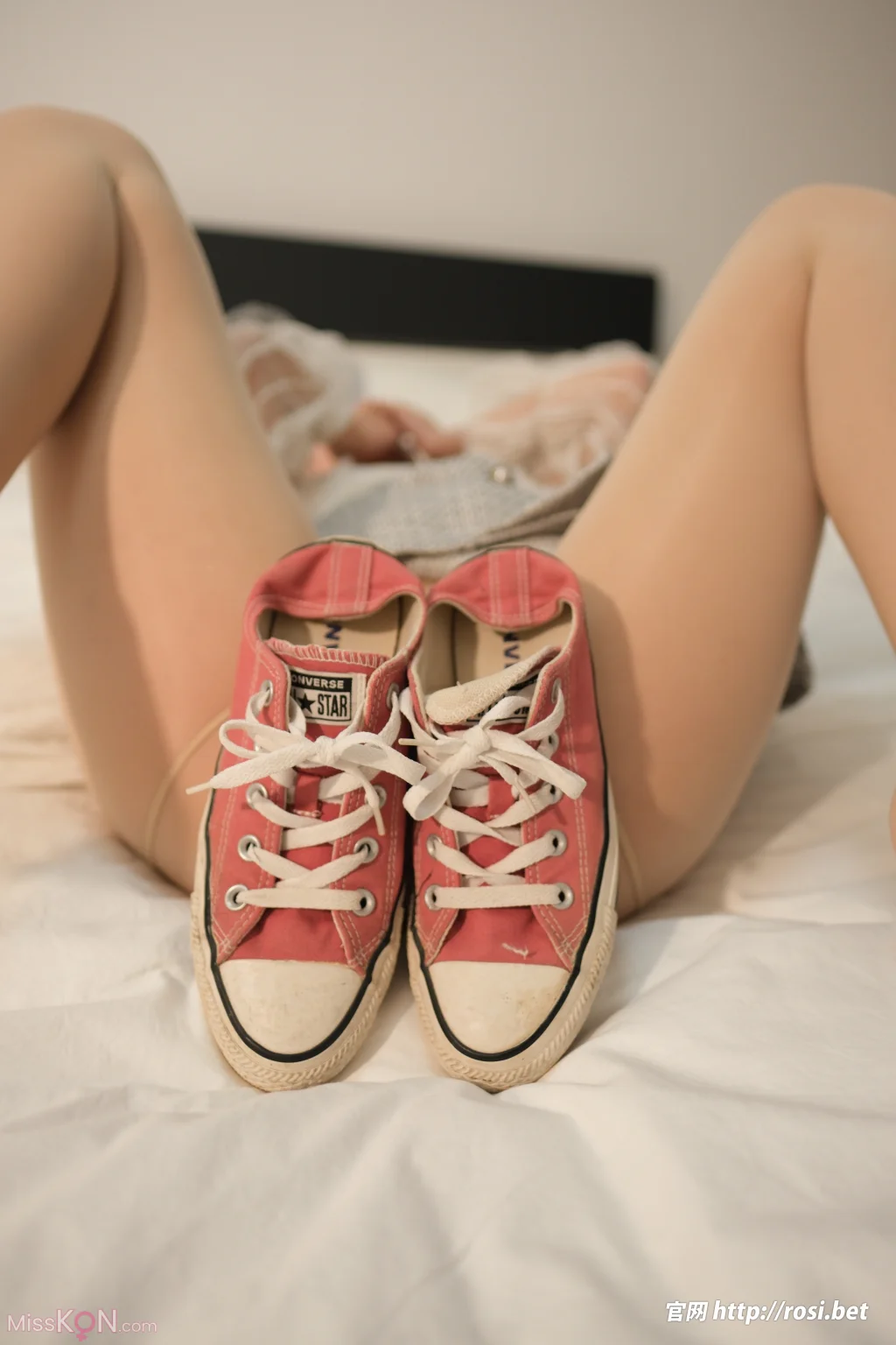 [ROSI写真] 2025.12.23 No.5132 (66 photos) – Page 2