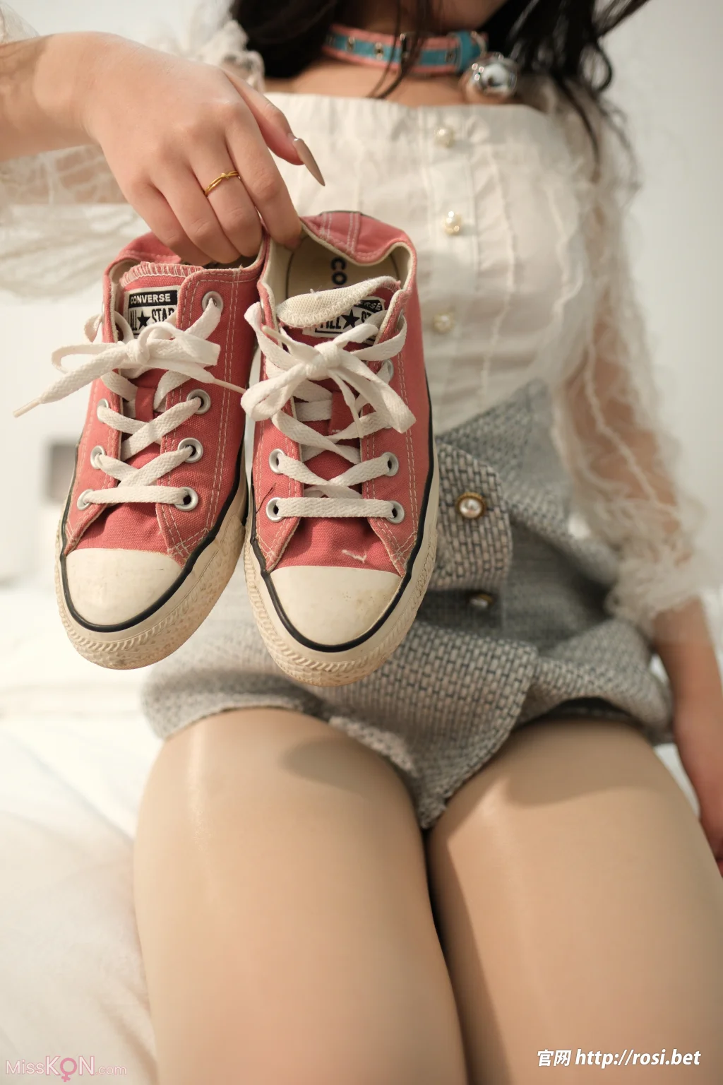 [ROSI写真] 2025.12.23 No.5132 (66 photos) – Page 2