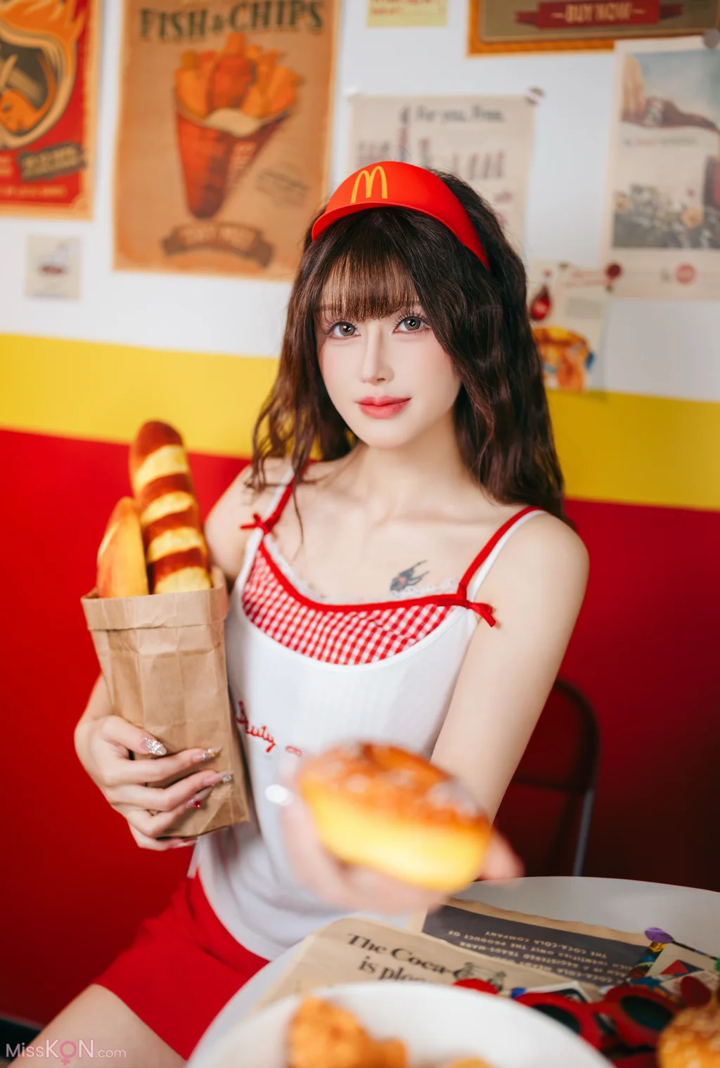 Coser@鹿八岁: 麦门打工日记 (17 photos)