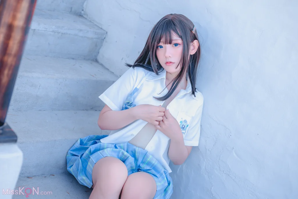 Coser@Messie Huang: Seifuku (20 photos) – Page 2