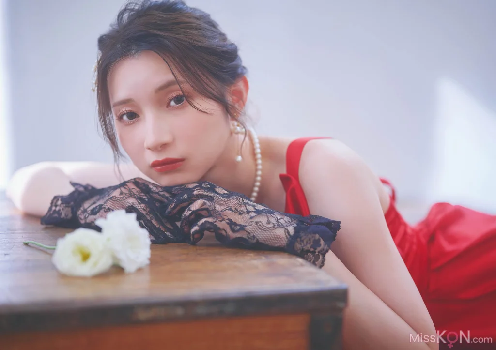 [JP] Honoka Kuroki (黒木ほの香): 2nd写真集 Move on (87 photos)