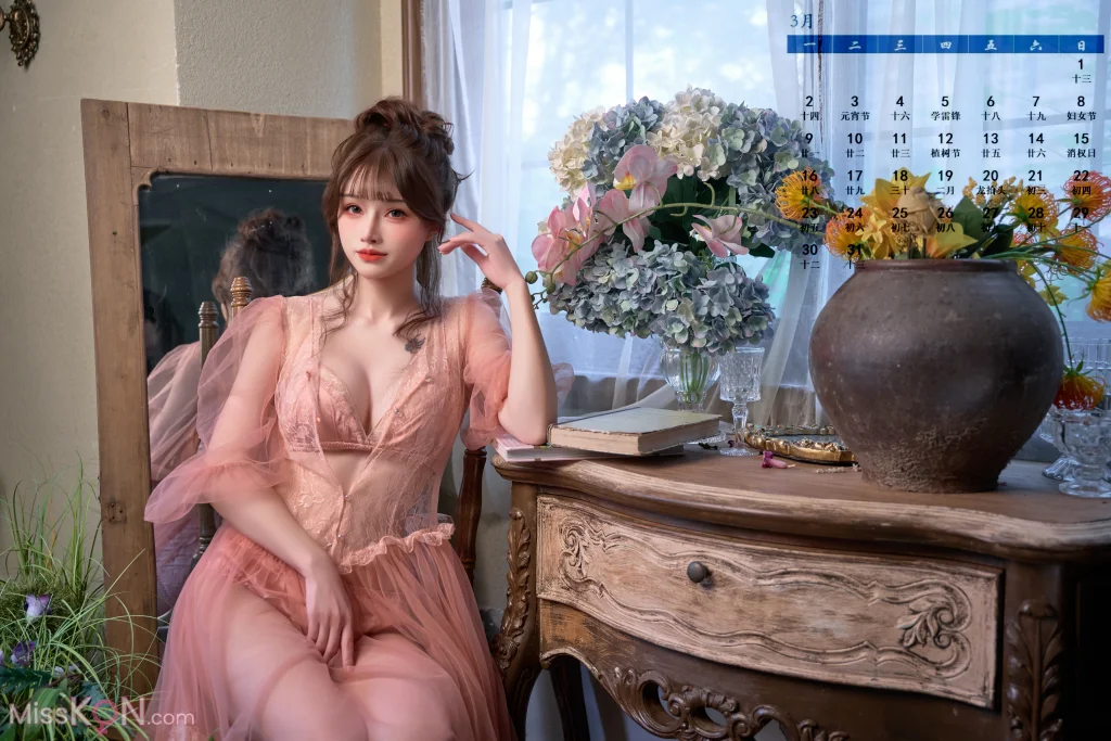 Coser@鹿八岁: 2026精选日历壁纸 (12 photos)