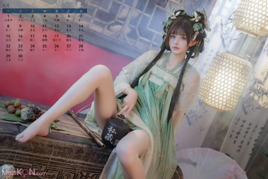 Coser@鹿八岁: 2026精选日历壁纸 (12 photos)