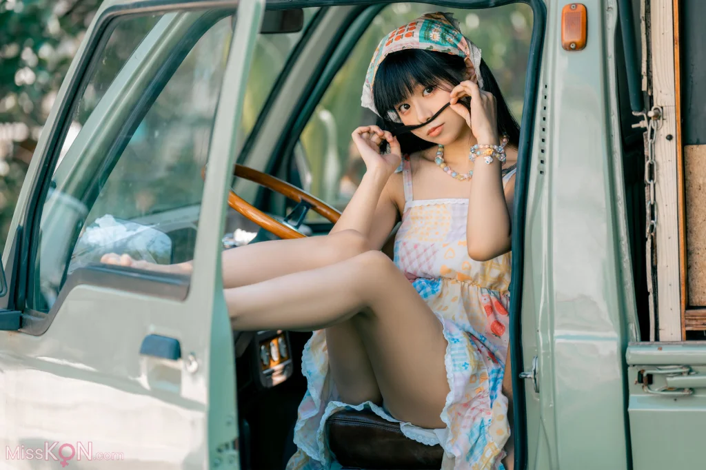 Coser@花音葉子: 夏天的记忆 (39 photos + 1 video)