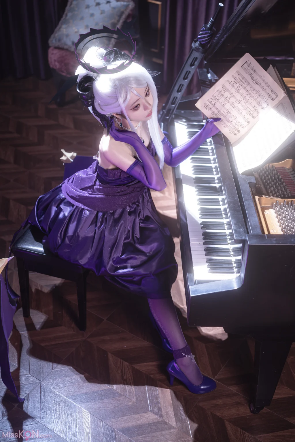Coser@矢量鱼: 蔚蓝档案 空崎日奈连衣裙 (34 photos)