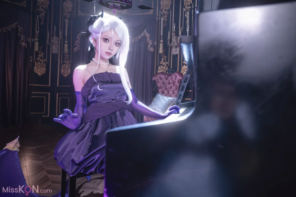 Coser@矢量鱼: 蔚蓝档案 空崎日奈连衣裙 (34 photos)