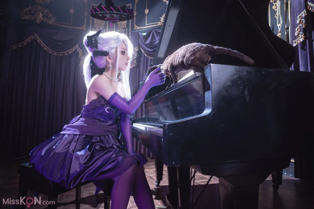 Coser@矢量鱼: 蔚蓝档案 空崎日奈连衣裙 (34 photos)