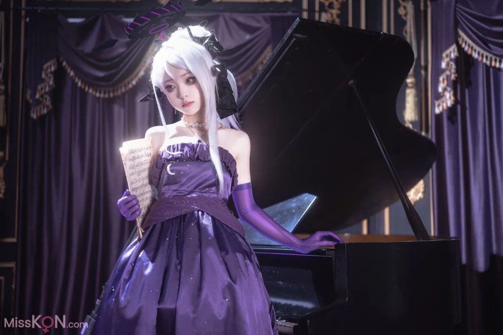 Coser@矢量鱼: 蔚蓝档案 空崎日奈连衣裙 (34 photos)