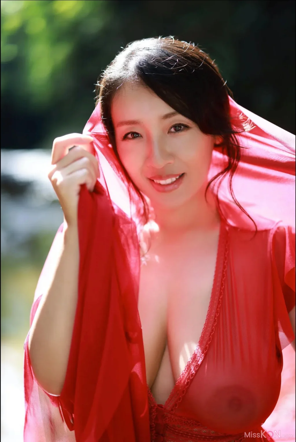[JP] Megumi Kagurazaka (神楽坂恵): FRIDAY GOLD 完全未発表 国宝級ヘアヌード (+Other cut) (25 photos) – Page 2