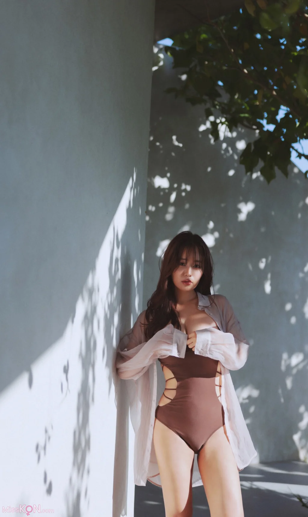 [JP] Yuka Iguchi (井口裕香): 写真集 MORE MORE MORE -Another Side- (カドカワエンタメムック) (94 photos)