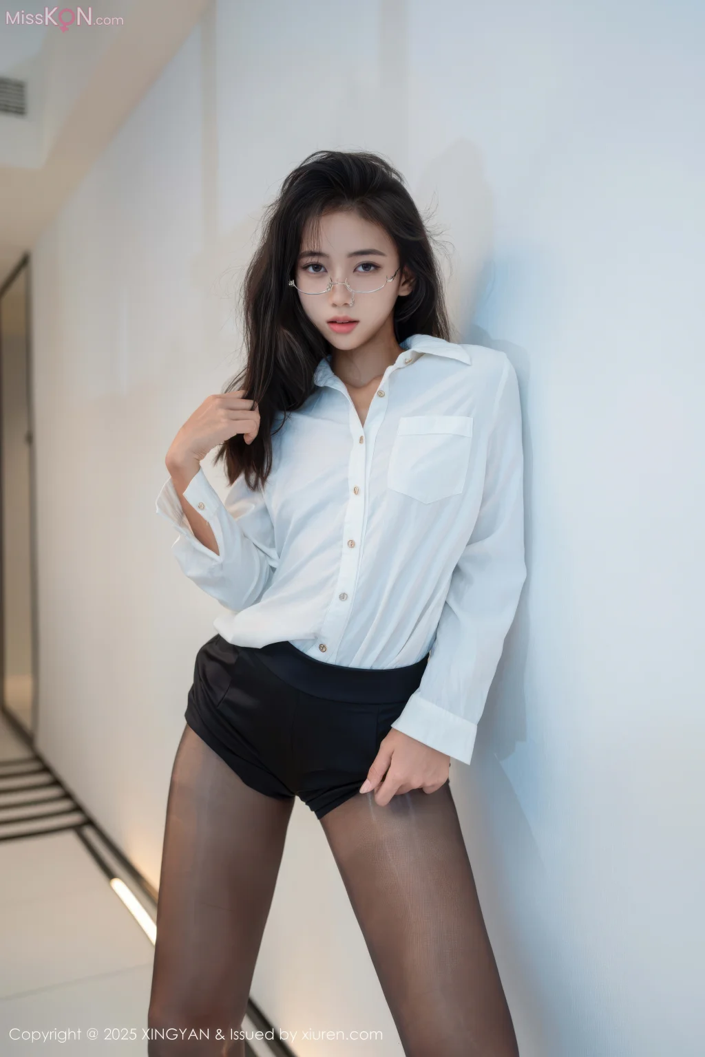 XingYan Vol.439: 时安安 (81 photos)
