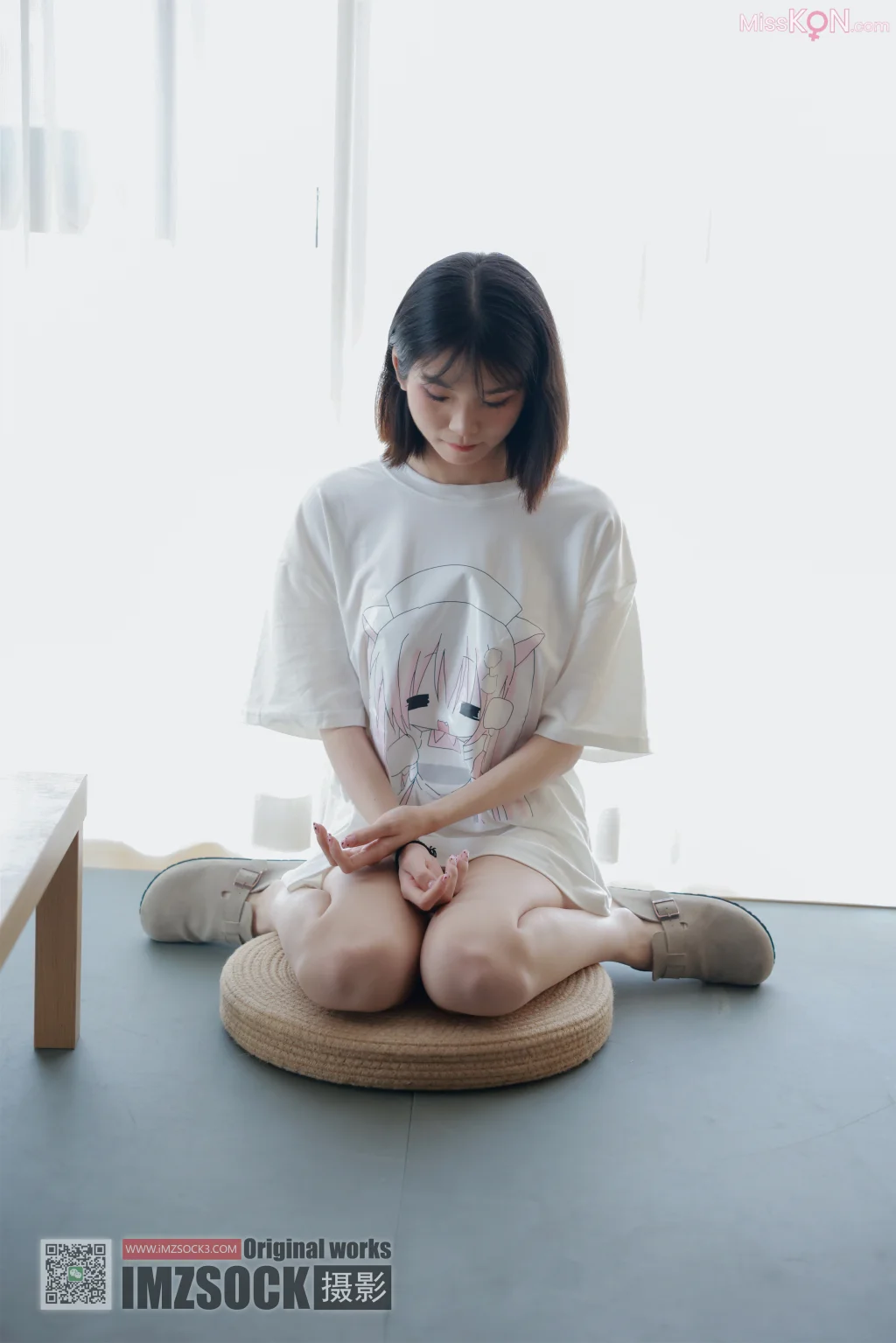 [MZSOCK爱美足] No.346: 秋秋 (110 photos + 1 video)