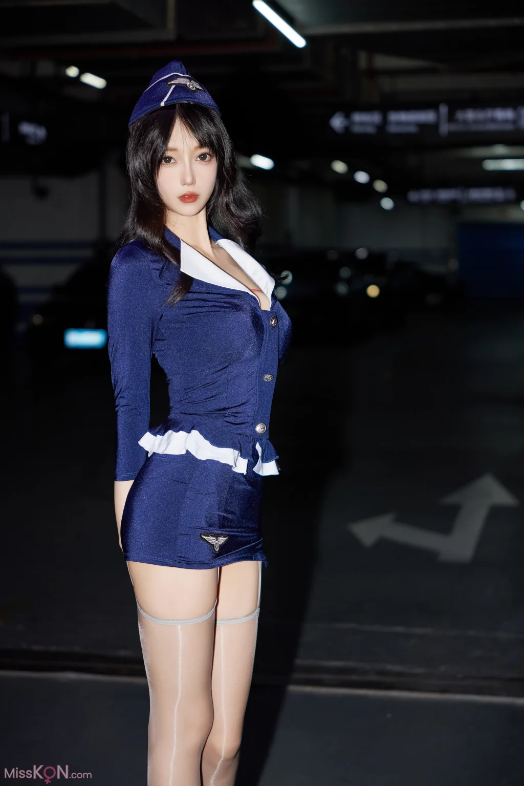 [内购无水印] 玥儿玥er: 秀人网模特 性感制服 (93 photos)