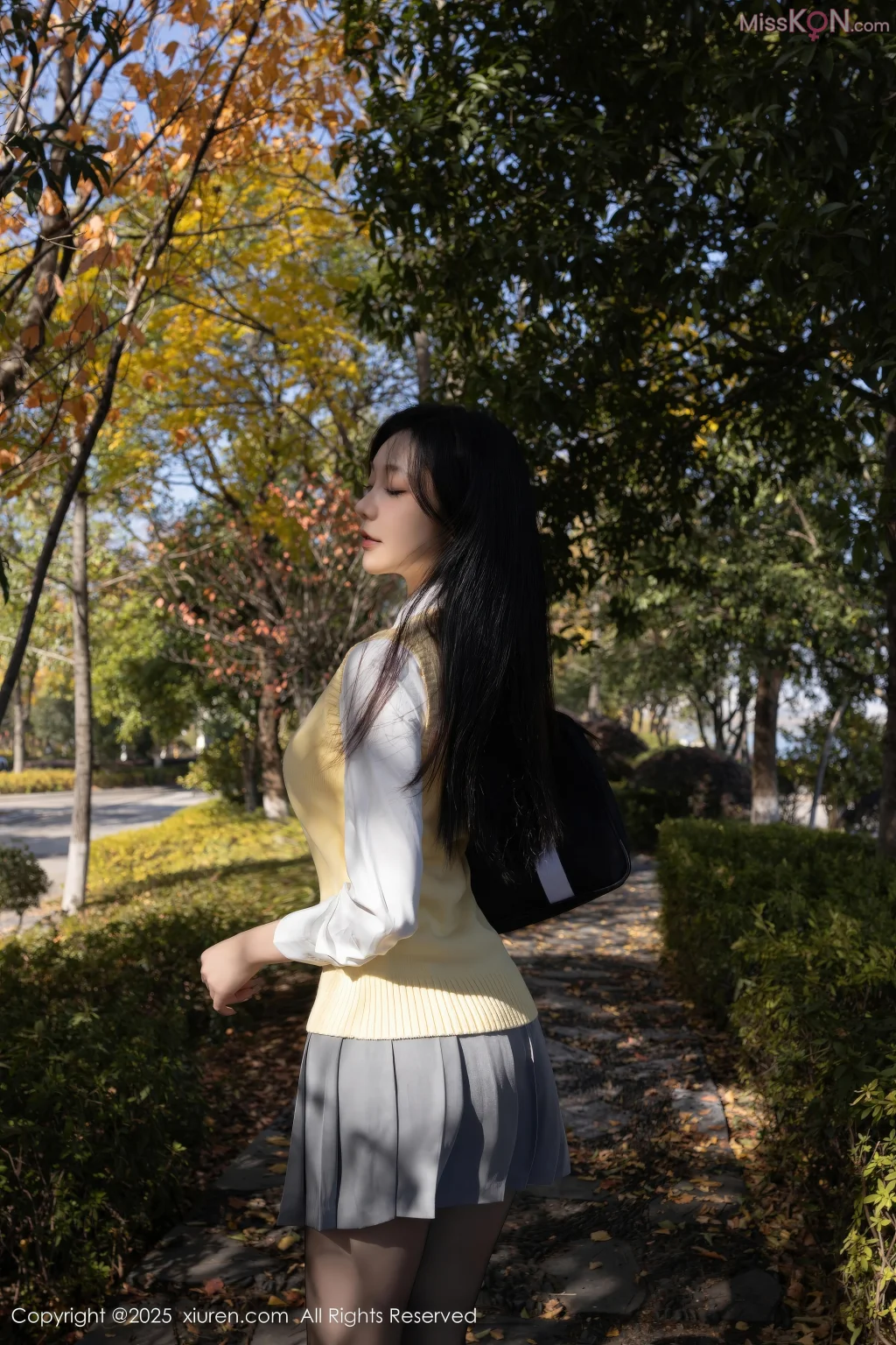 XIUREN No.11087: 安然anran (78 photos)