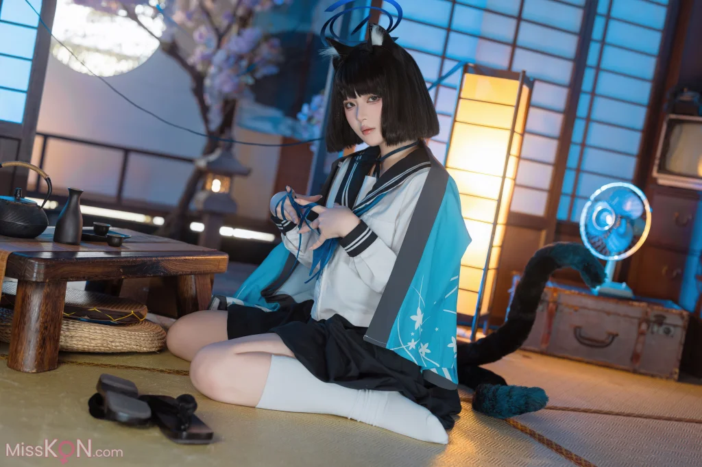 Coser@屿鱼: 蔚蓝档案 桐生桔梗 (53 photos)
