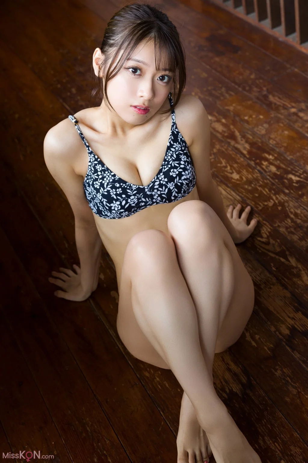 [JP] Marupi (まるぴ):【増量版 全50P】ヤンマガアザーっす！＜YM2024年49号未公開カット＞ ヤンマガデジタル写真集 (58 photos) – Page 3