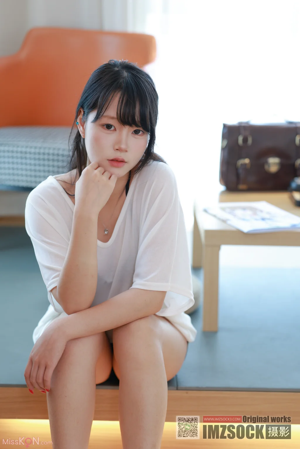 [MZSOCK爱美足] No.347: 琛琛 (212 photos + 1 video)