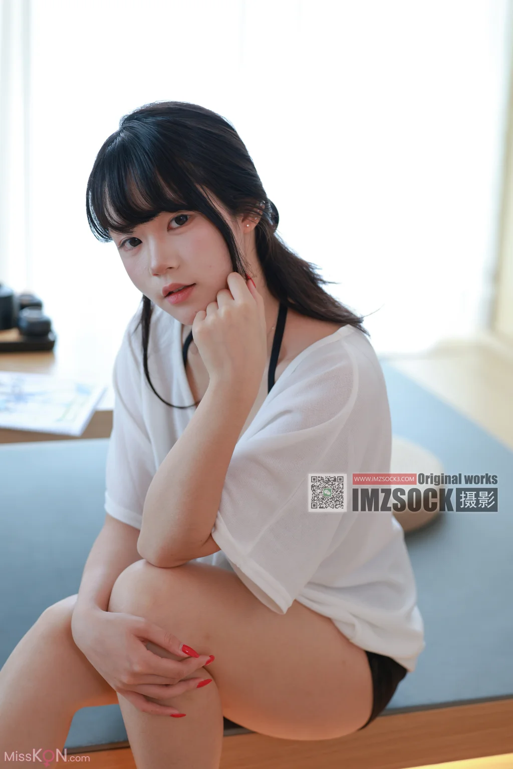 [MZSOCK爱美足] No.347: 琛琛 (212 photos + 1 video)