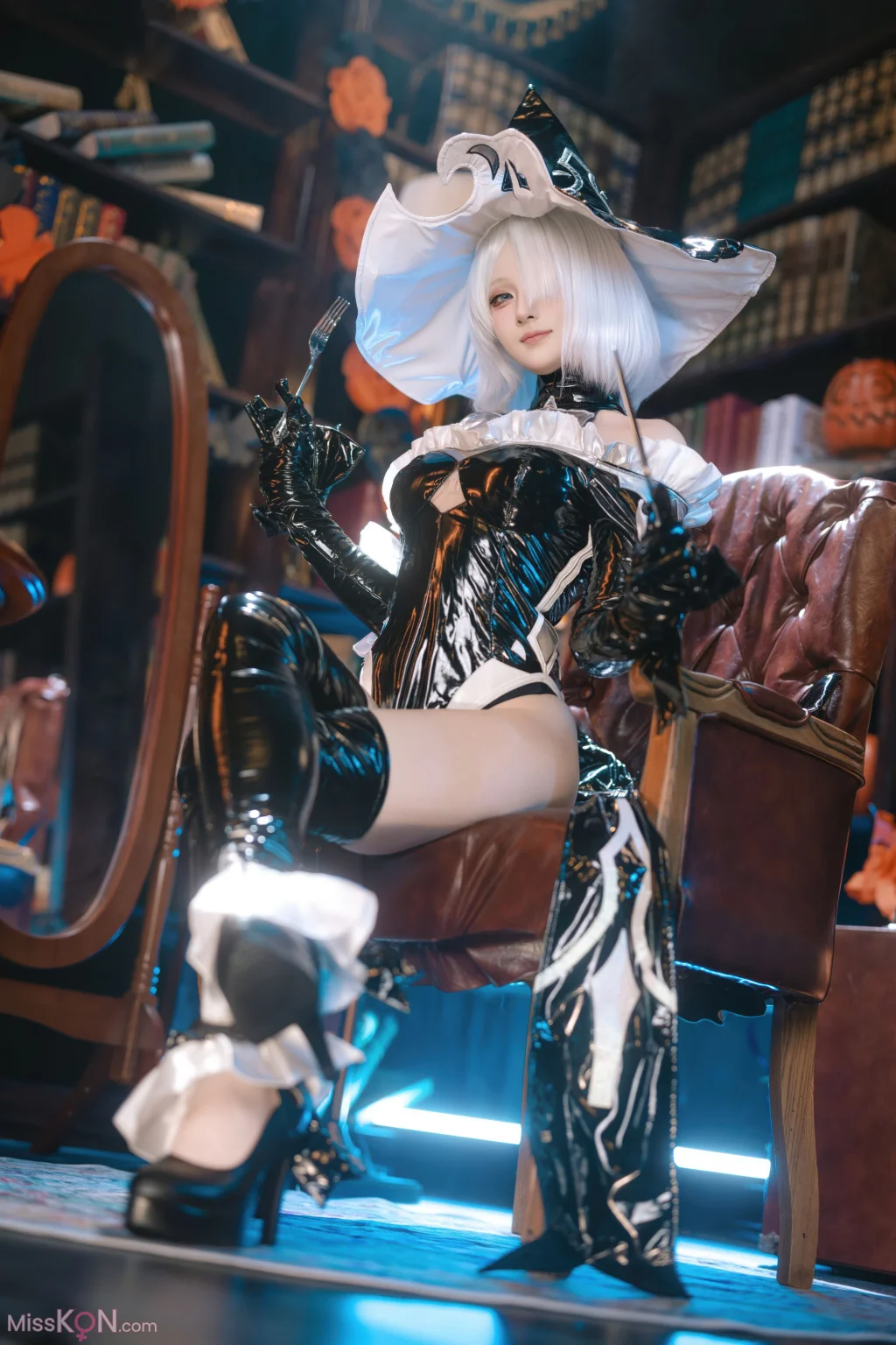 Coser@屿鱼: 尼尔 – 机械纪元 2B 万圣女巫同人 (70 photos) – Page 2