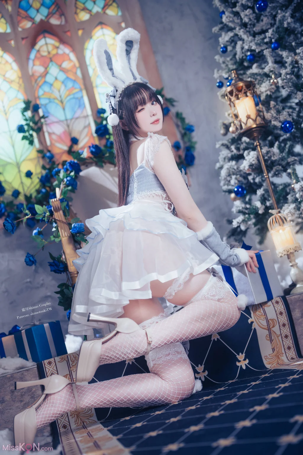 Coser@霜月shimo: 2025 Present 02 (16 photos + 3 videos)