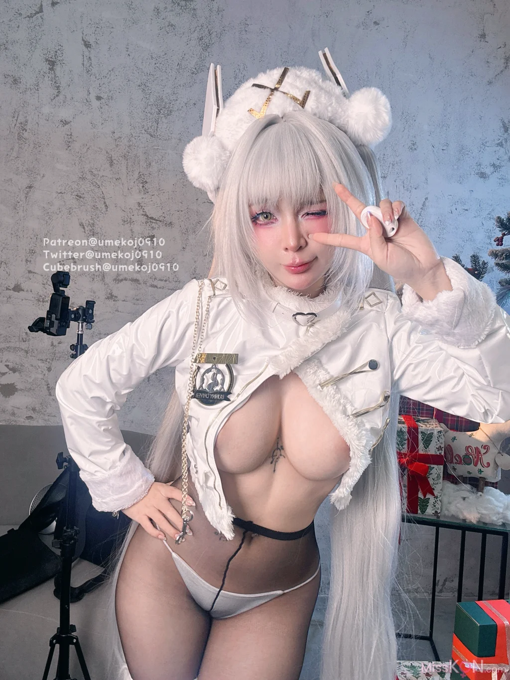 Coser@UmekoJ: Blanc- Fortune Express「NIKKE」 (75 photos + 4 videos) – Page 3