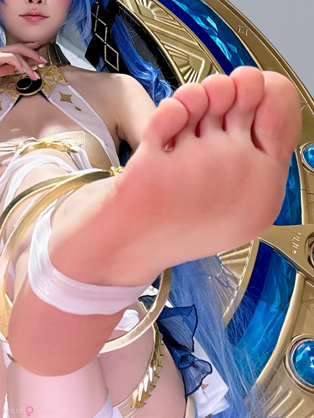 Coser@水淼Aqua: 鸣潮 尤诺 (110 photos)