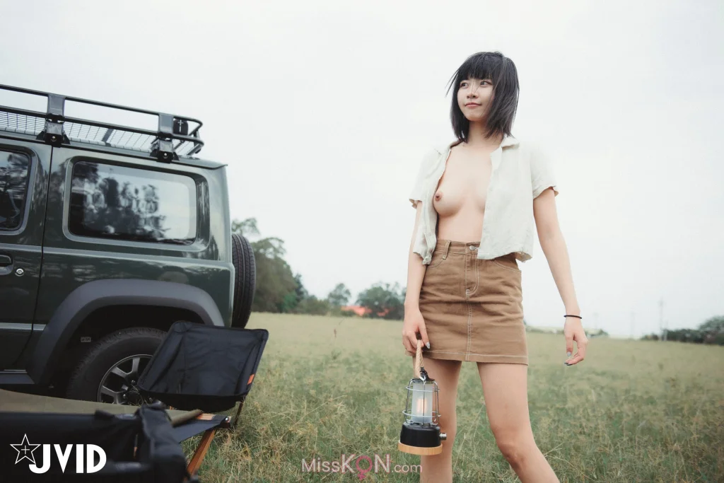 [JVID] 果宝宝: 和你一起趣露營！一言不合就欺負σ香蕉君σ使其窒息 ft VLOG影片 (158 photos + 1 video)