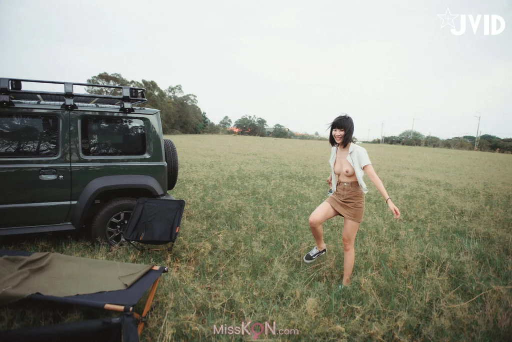 [JVID] 果宝宝: 和你一起趣露營！一言不合就欺負σ香蕉君σ使其窒息 ft VLOG影片 (158 photos + 1 video)