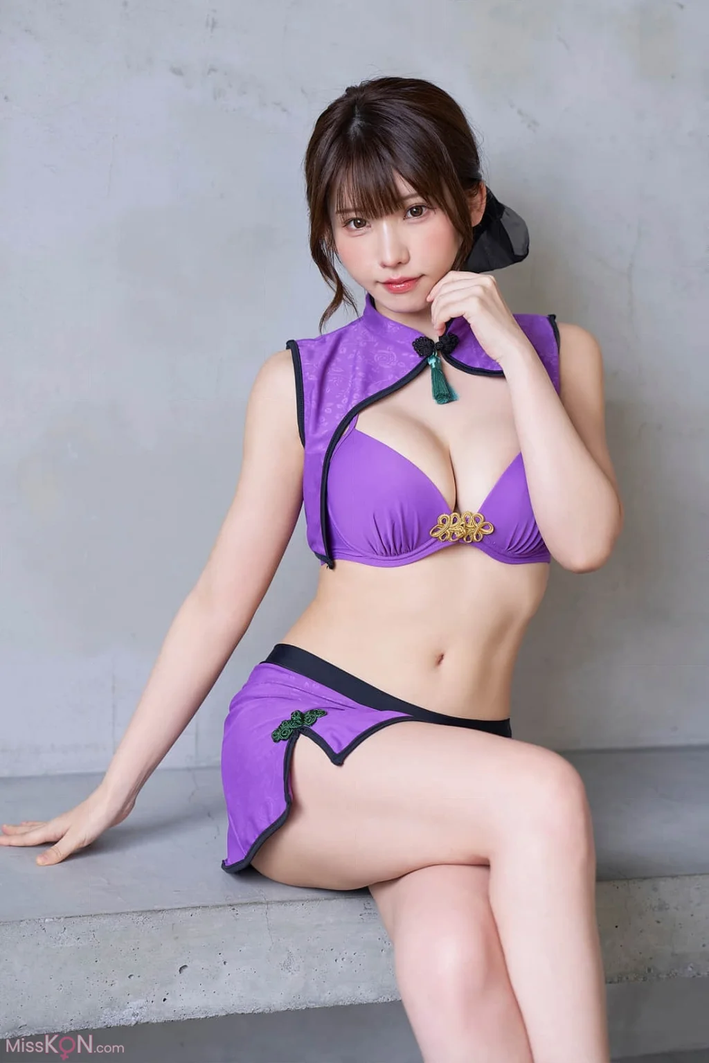 [JP] Enako (えなこ): 漫画アクションデジタル写真集 「清く、熱く。」 (52 photos) – Page 2