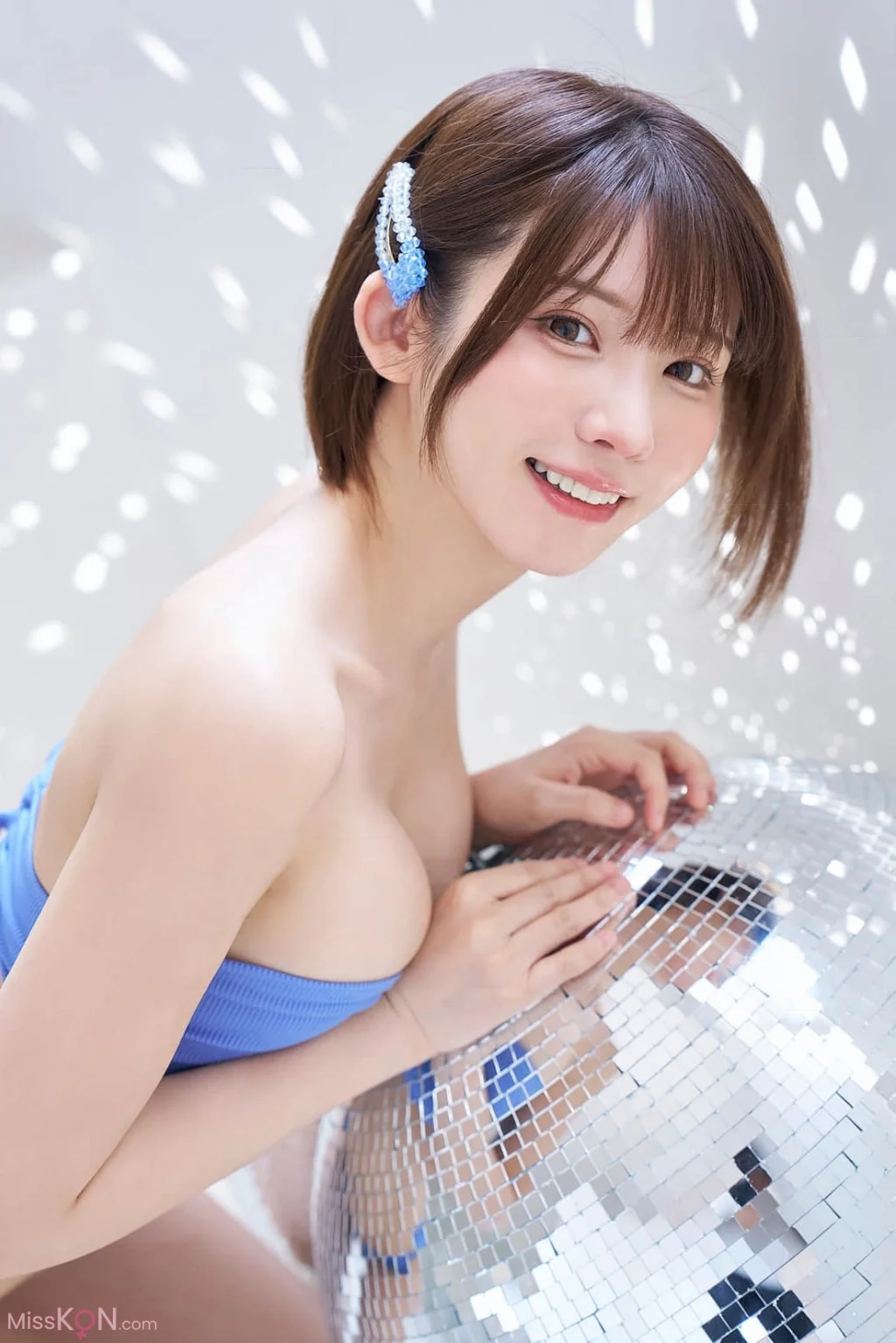 [JP] Enako (えなこ): 漫画アクションデジタル写真集 「清く、熱く。」 (52 photos) – Page 3