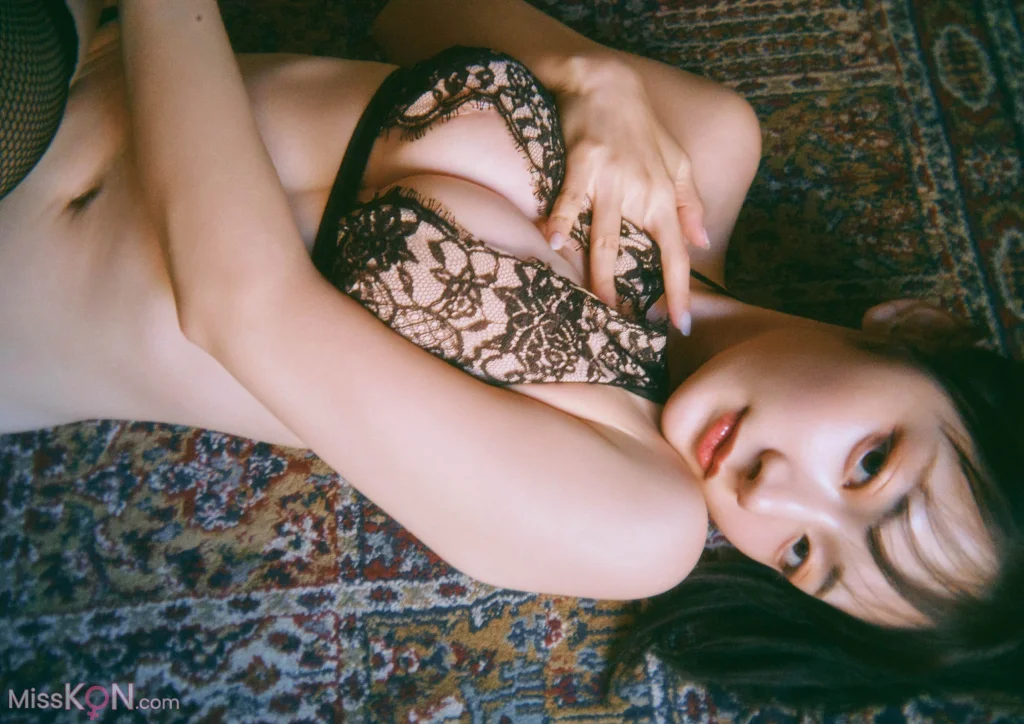 [JP] 尊みを感じて桜井: BRODYデジタル写真集 「toutopia」 (91 photos) – Page 3