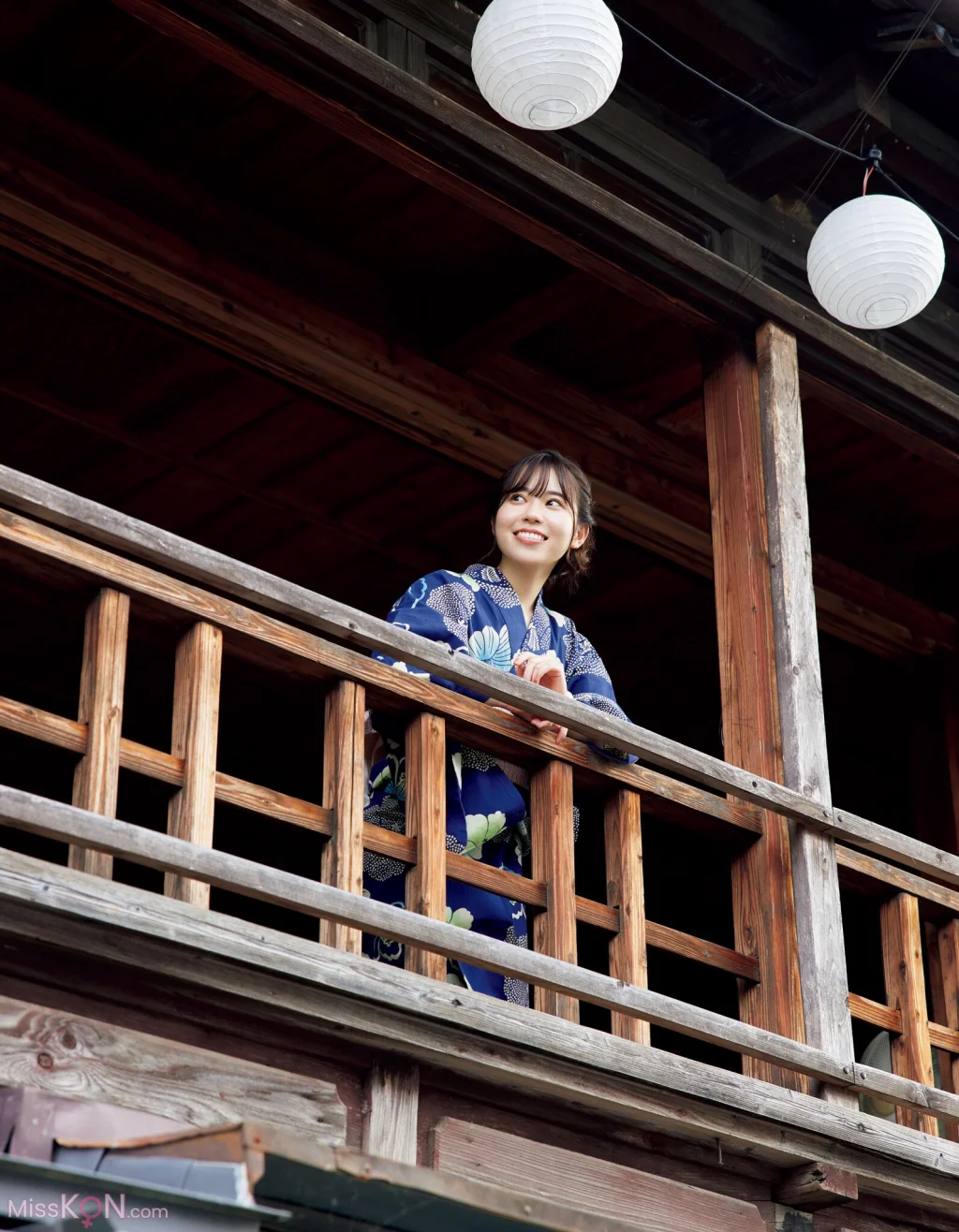 [JP] Sayuri Date (伊達さゆり): 1st写真集 あしあと (121 photos) – Page 2