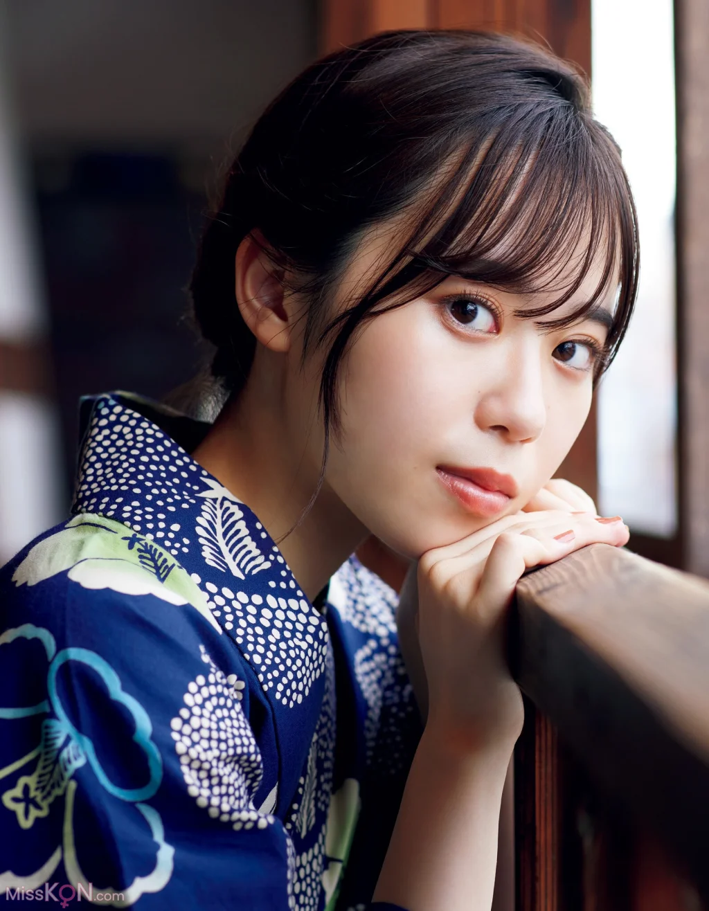 [JP] Sayuri Date (伊達さゆり): 1st写真集 あしあと (121 photos) – Page 2