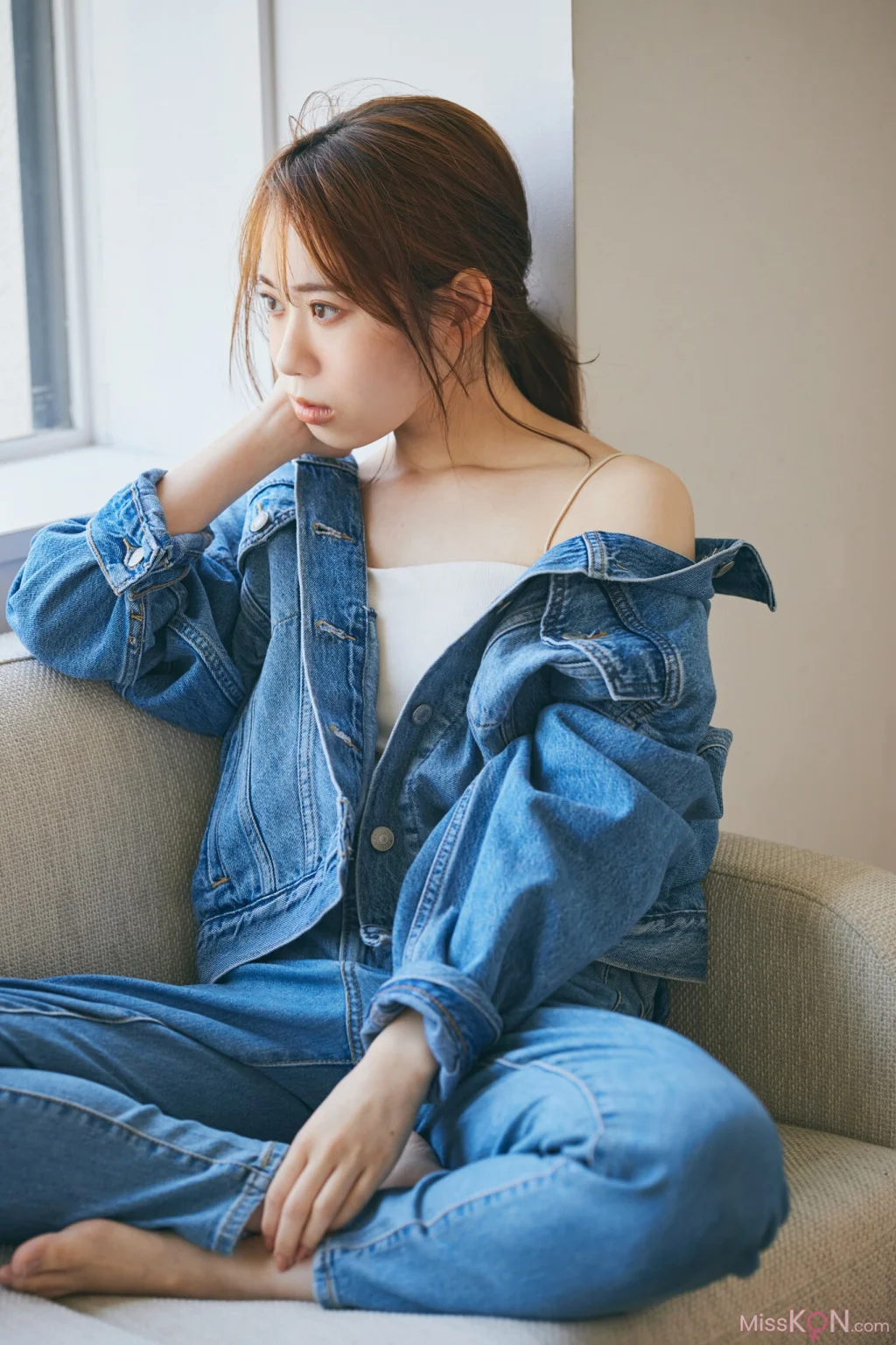 [JP] Sayuri Date (伊達さゆり): WHITE graph デジタル写真集 (64 photos) – Page 2