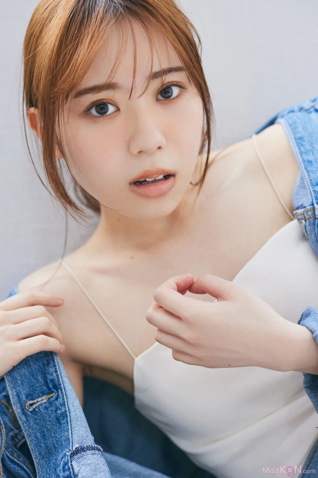 [JP] Sayuri Date (伊達さゆり): WHITE graph デジタル写真集 (64 photos) – Page 3